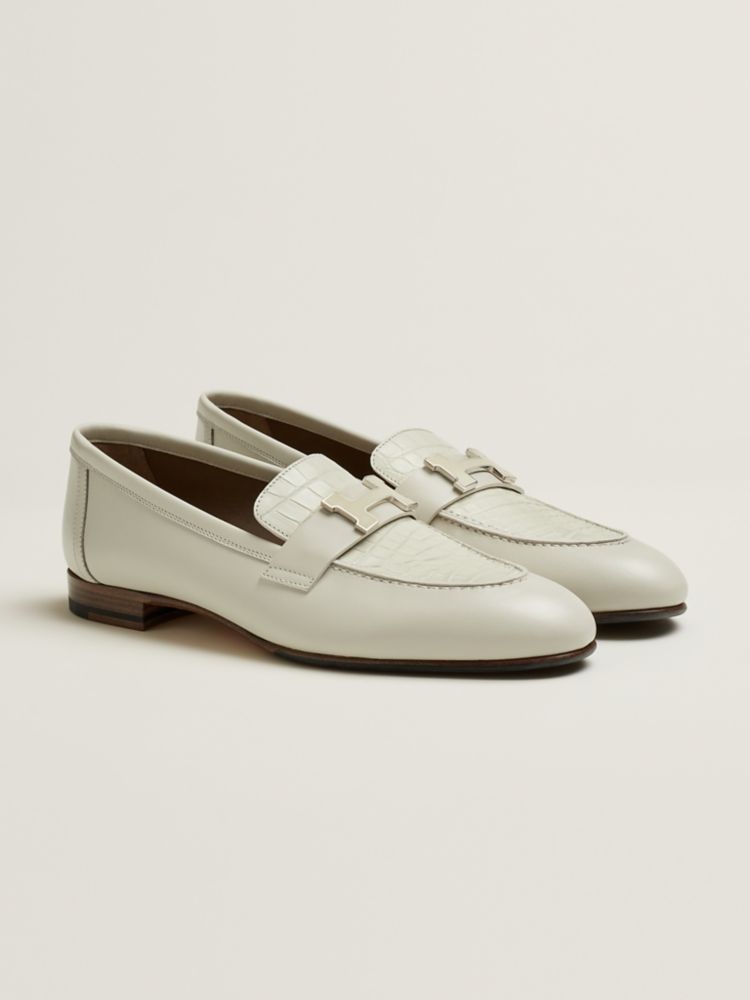 【HERMES】モカシン [パリ] 　シルバー 36.5 モカシン 《パリ》 | Hermès - エルメス-公式サイト